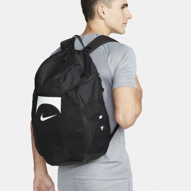Nike Academy Team Sırt Çantası (30 L)