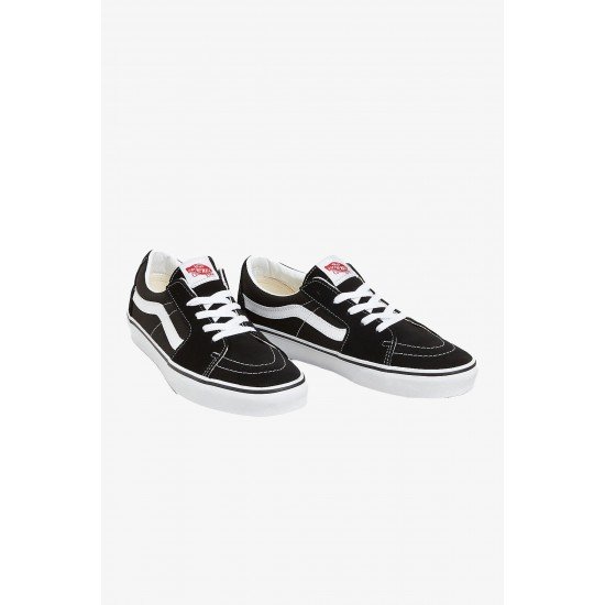 UA SK8-Low - Black/True White UA SK8-Low - Black/True White